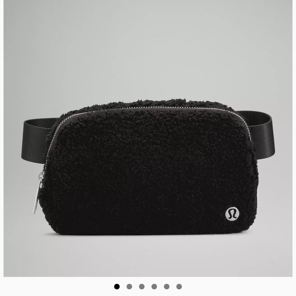 Sherpa Fanny pack lululemon